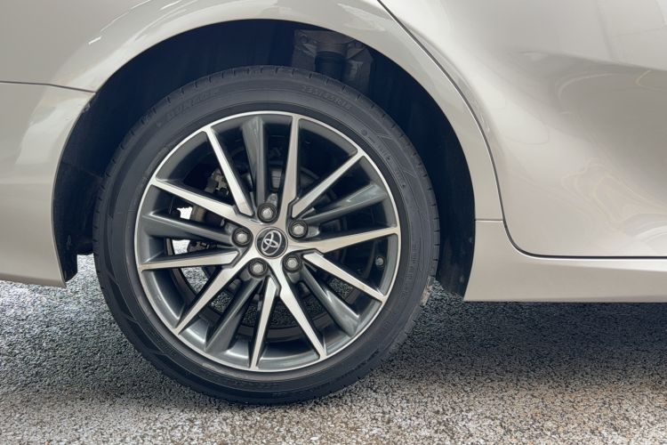 Used Toyota Camry 2021 2.5G Luxury Edition Right Rear Wheel Hub