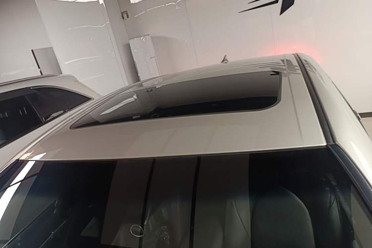 Used Toyota Camry 2021 2.0G Luxury Edition Roof
