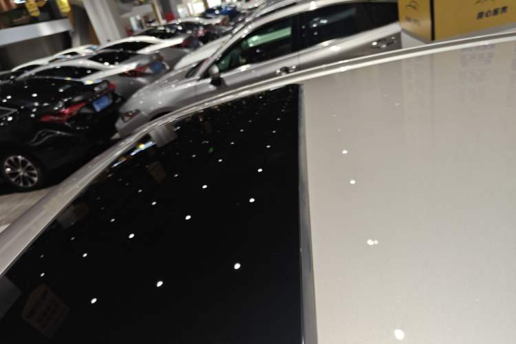 Used Toyota Camry 2021 2.0G Luxury Edition Roof