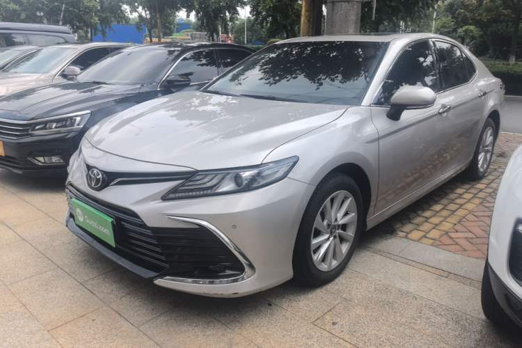 Used Toyota Camry 2021 2.0G Luxury Edition Guazi used car, China used car export, Used car for sale, Used cars, Cheapest cars for sale
