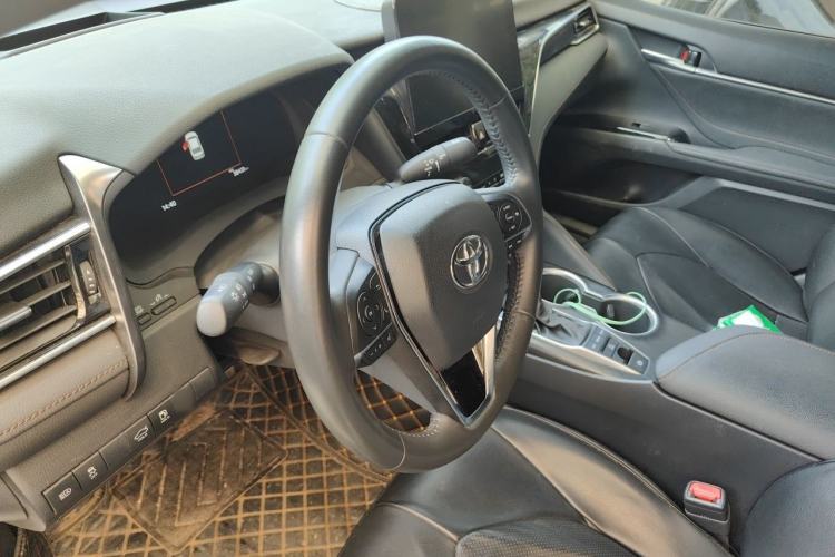 Used Toyota Camry 2021 2.5G Luxury Edition Steering Wheel