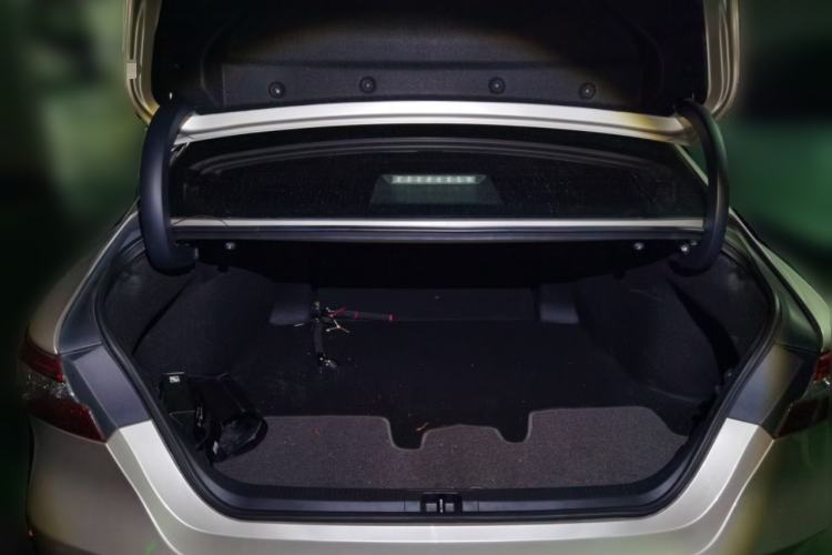 Used Toyota Camry 2021 2.0G Luxury Edition Trunk