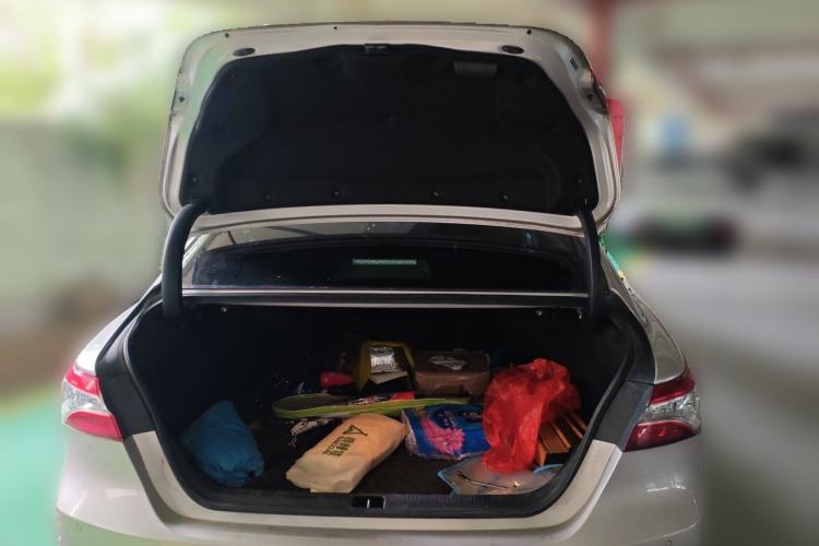Used Toyota Camry 2021 2.0G Luxury Edition Trunk