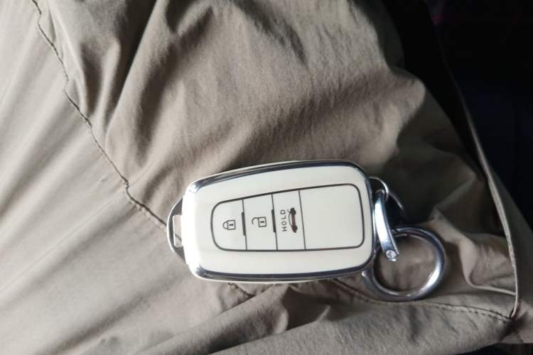 Used Toyota Camry 2021 2.0G Luxury Edition Vehicle Key