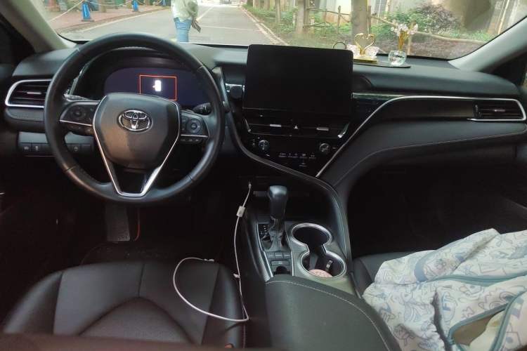 Used Toyota Camry 2021 2.5S Fēngshàng Edition Center Console