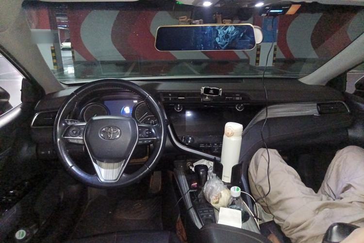 Used Toyota Camry 2021 Dual-Motor 2.5HG Luxury Edition Center Console