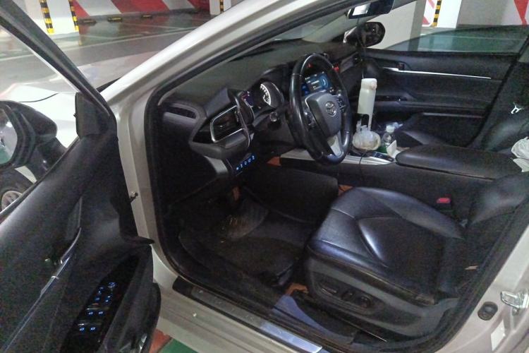Used Toyota Camry 2021 Dual-Motor 2.5HG Luxury Edition Driver Seat