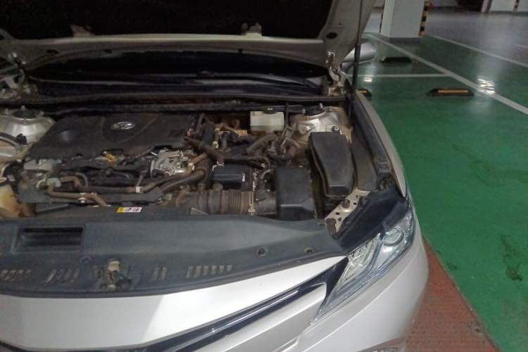 Used Toyota Camry 2021 Dual-Motor 2.5HG Luxury Edition Engine Bay Left