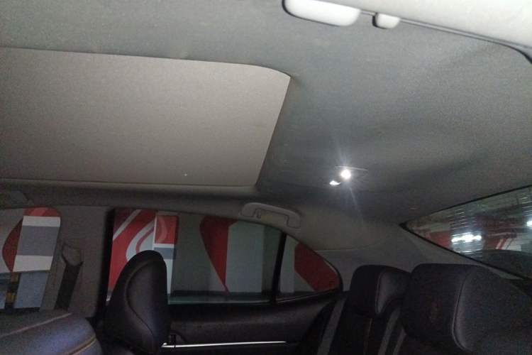 Used Toyota Camry 2021 Dual-Motor 2.5HG Luxury Edition Headliner