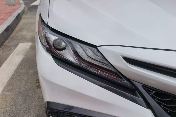 Used Toyota Camry 2021 2.0S FENGSHANG Edition Right Front Headlight