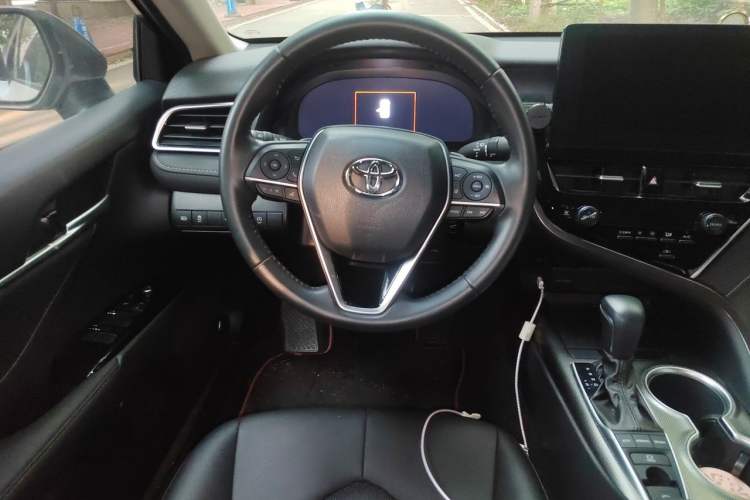 Used Toyota Camry 2021 2.5S Fēngshàng Edition Steering Wheel
