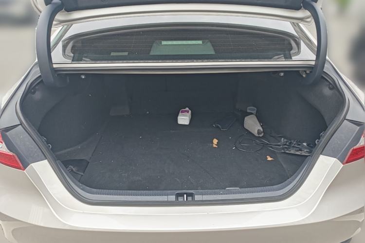 Used Toyota Camry 2021 2.5G Luxury Edition Trunk