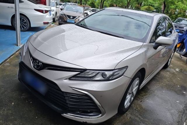 Used Toyota Camry 2021 2.0G Luxury Edition