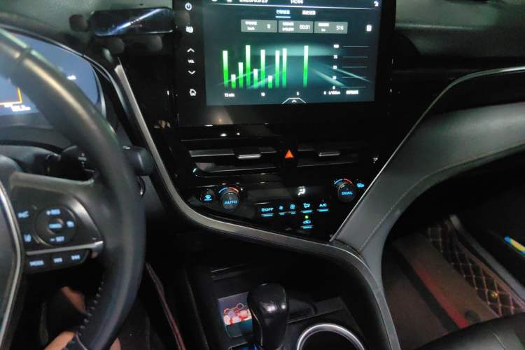 Used Toyota Camry 2021 2.5G Luxury Edition Audio And AC Panel
