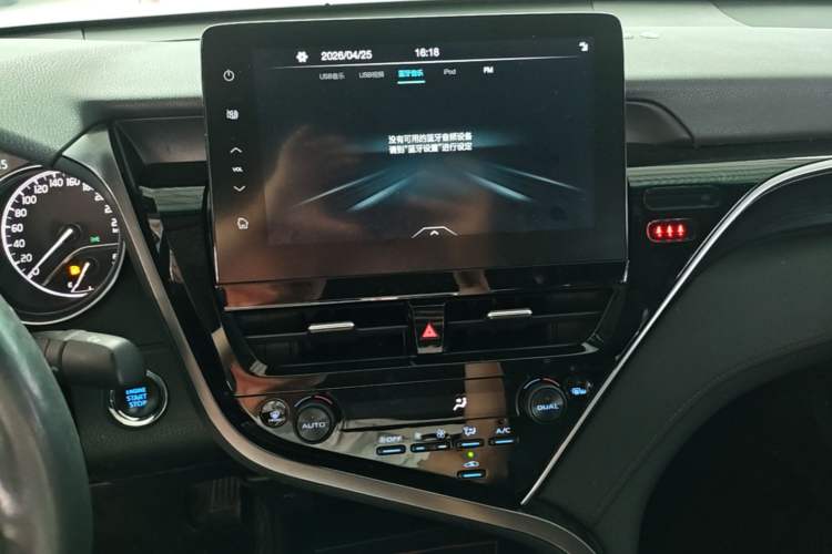 Used Toyota Camry 2021 2.0G Luxury Edition Audio And AC Panel