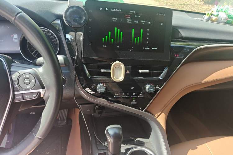 Used Toyota Camry 2021 2.0G Luxury Edition Audio And AC Panel
