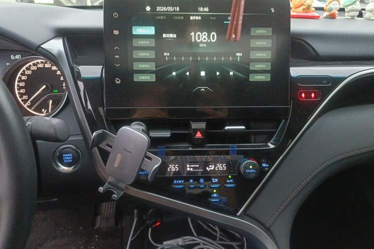 Used Toyota Camry 2021 2.0G Luxury Edition Audio And AC Panel