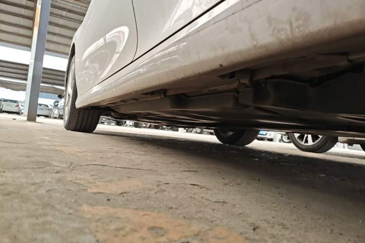 Used Toyota Camry 2021 2.0G Luxury Edition Chassis Rear Left