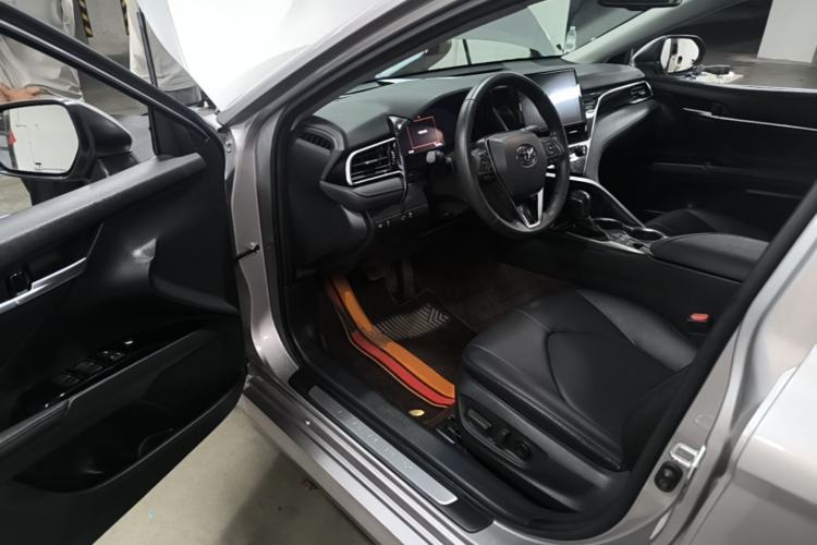 Used Toyota Camry 2021 Dual-Motor 2.5HG Luxury Edition Driver Seat