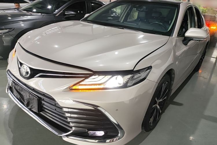 Used Toyota Camry 2021 2.5G Luxury Edition Guazi used car, China used car export, Used car for sale, Used Toyota cars, Cheapest cars for sale