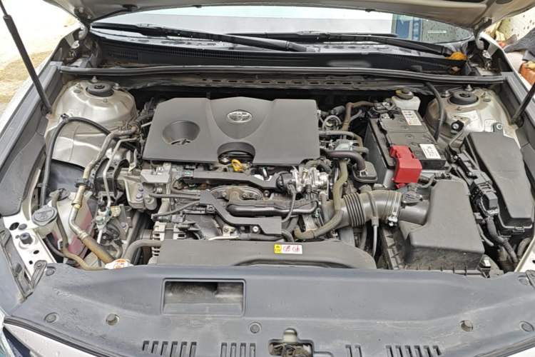 Used Toyota Camry 2021 2.0G Luxury Edition Engine Bay