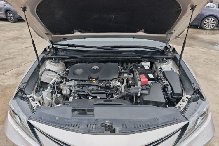 Used Toyota Camry 2021 2.0G Luxury Edition Engine Bay