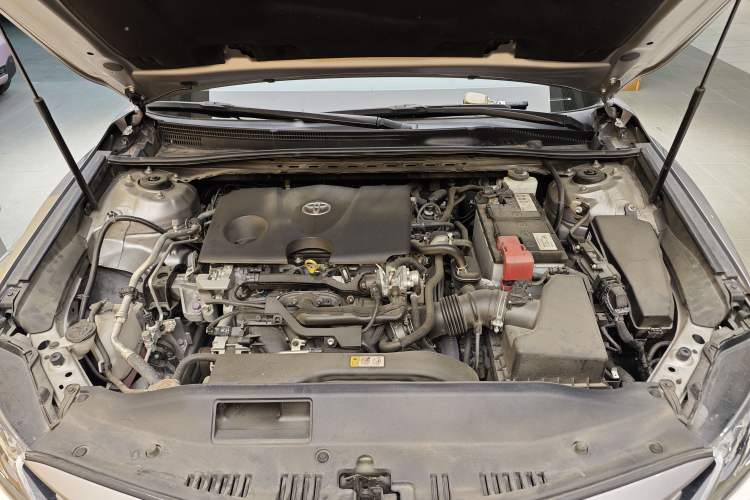 Used Toyota Camry 2021 2.0G Luxury Edition Engine Bay
