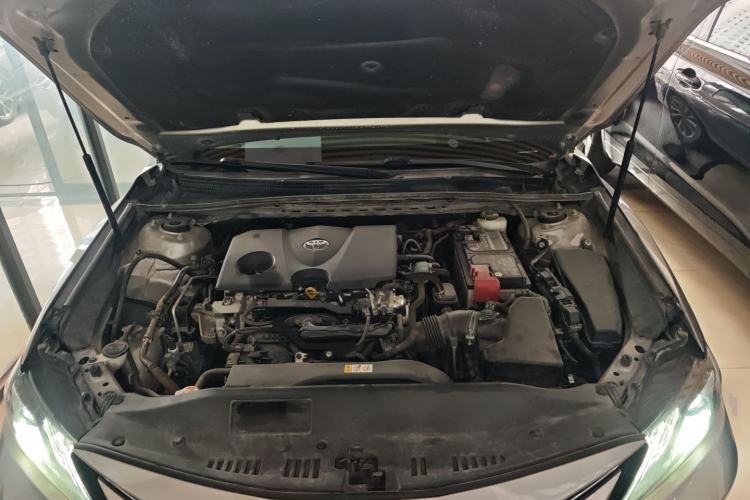 Used Toyota Camry 2021 2.0G Luxury Edition Engine Bay