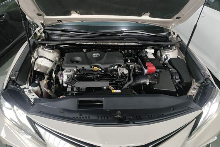Used Toyota Camry 2021 2.5G Luxury Edition Engine Bay
