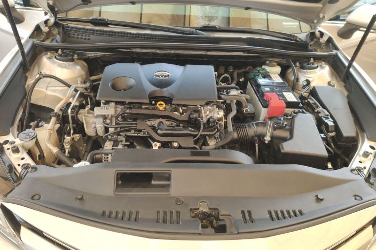 Used Toyota Camry 2021 2.0G Luxury Edition Engine Bay