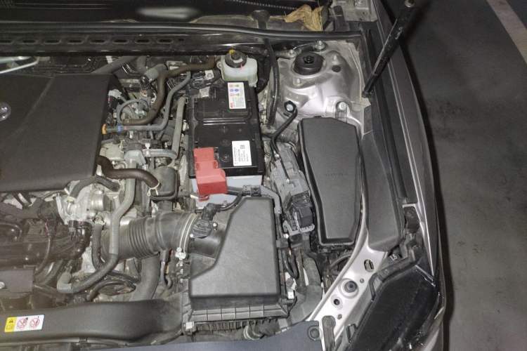Used Toyota Camry 2021 2.0G Luxury Edition Engine Bay Left