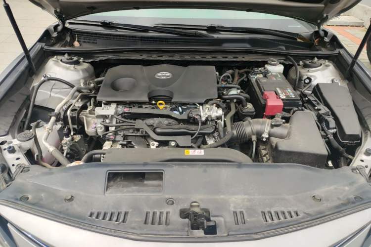 Used Toyota Camry 2021 2.0G Luxury Edition Engine Bay