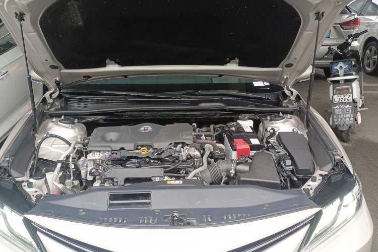 Used Toyota Camry 2021 2.5G Luxury Edition Engine Bay