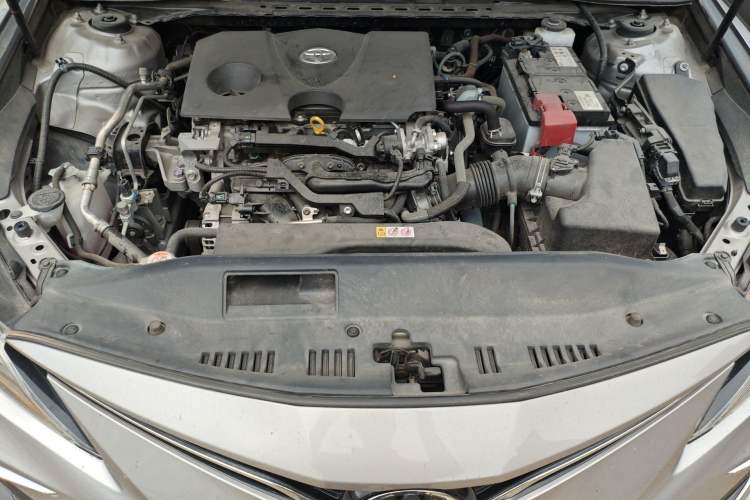 Used Toyota Camry 2021 2.0G Luxury Edition Engine Bay