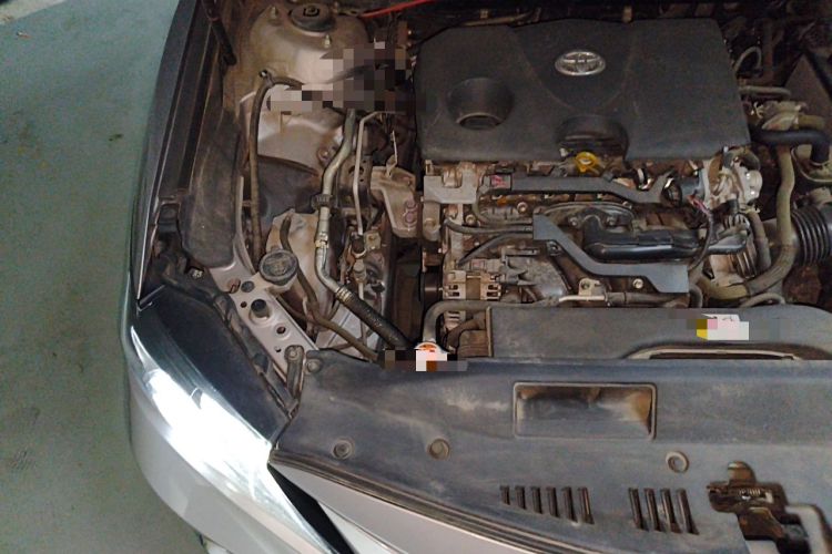 Used Toyota Camry 2021 2.0G Luxury Edition Engine Bay Right