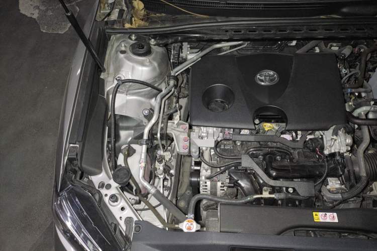 Used Toyota Camry 2021 2.0G Luxury Edition Engine Bay Right