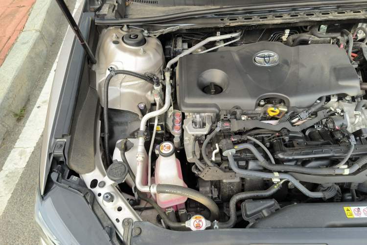 Used Toyota Camry 2021 Dual-Motor 2.5HG Luxury Edition Engine Bay Right