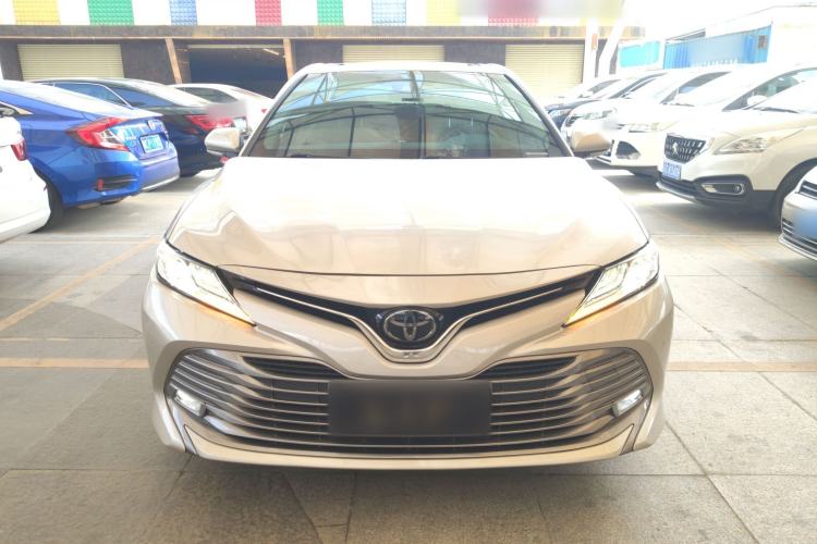 Used Toyota Camry 2021 2.0G Luxury Edition Exterior 1