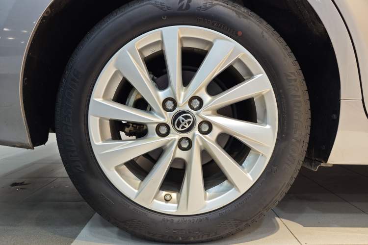 Used Toyota Camry 2021 2.0G Luxury Edition Exterior 11