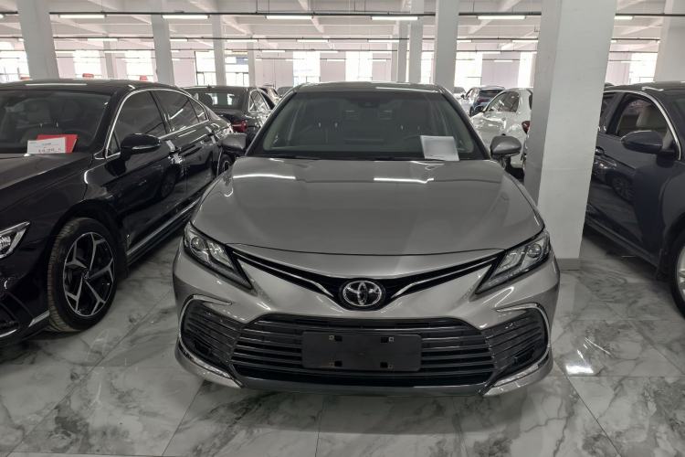 Used Toyota Camry 2021 2.0G Luxury Edition Exterior 2