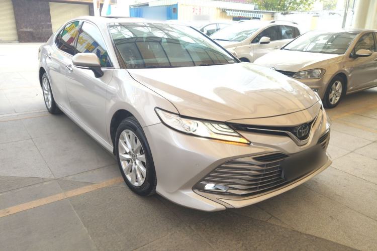 Used Toyota Camry 2021 2.0G Luxury Edition Exterior 2