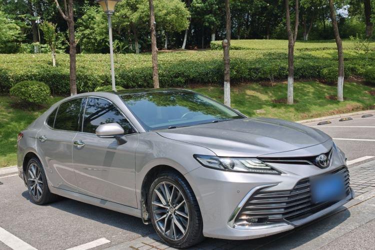 Used Toyota Camry 2021 2.5G Luxury Edition Exterior 2