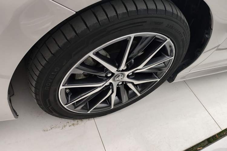 Used Toyota Camry 2021 2.5G Luxury Edition Exterior 4