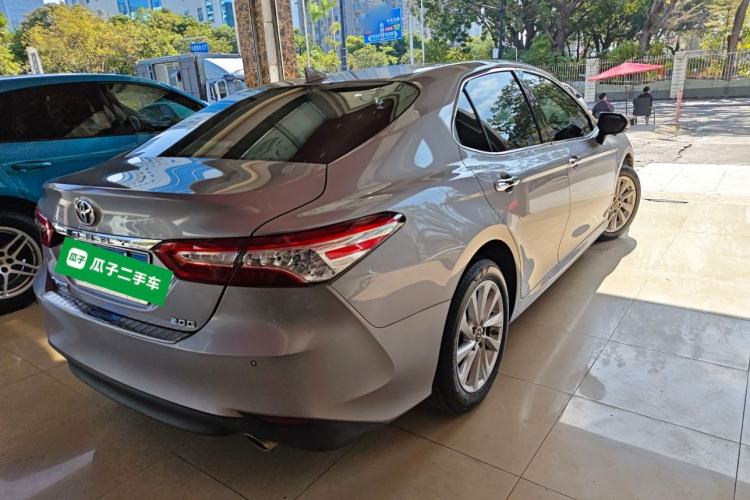 Used Toyota Camry 2021 2.0G Luxury Edition Exterior 5