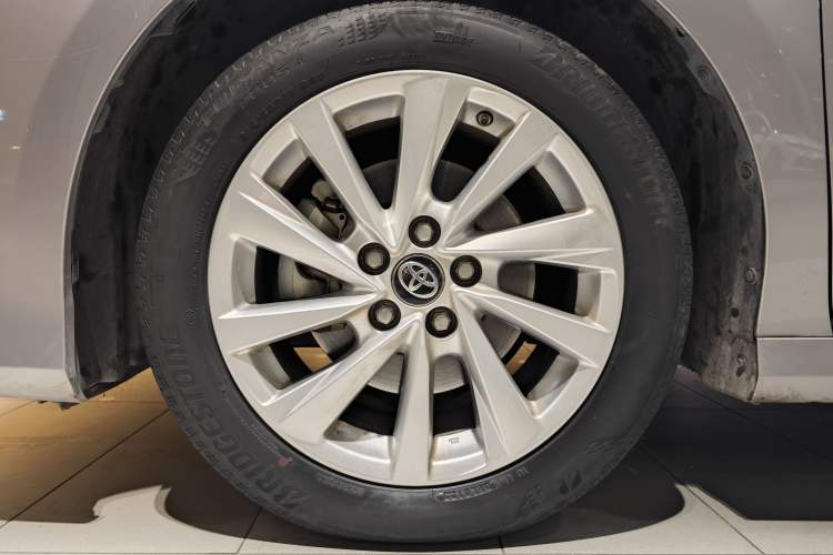 Used Toyota Camry 2021 2.0G Luxury Edition Exterior 5