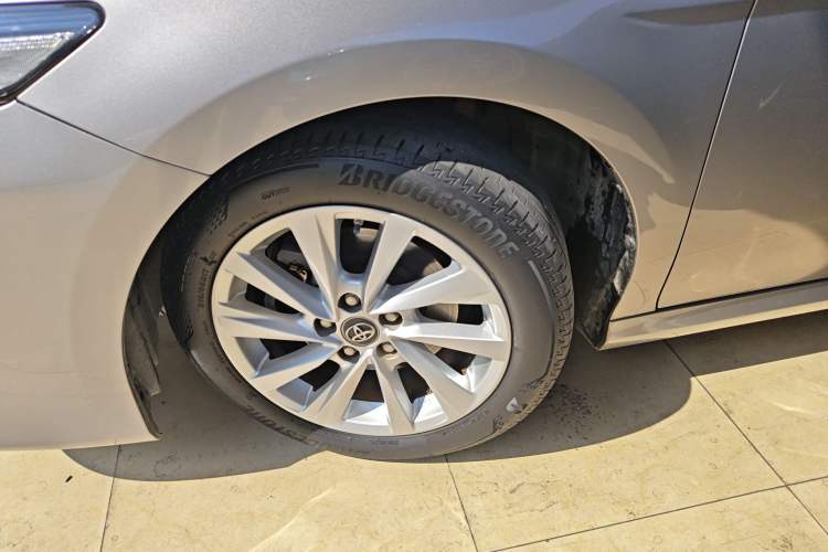Used Toyota Camry 2021 2.0G Luxury Edition Exterior 7
