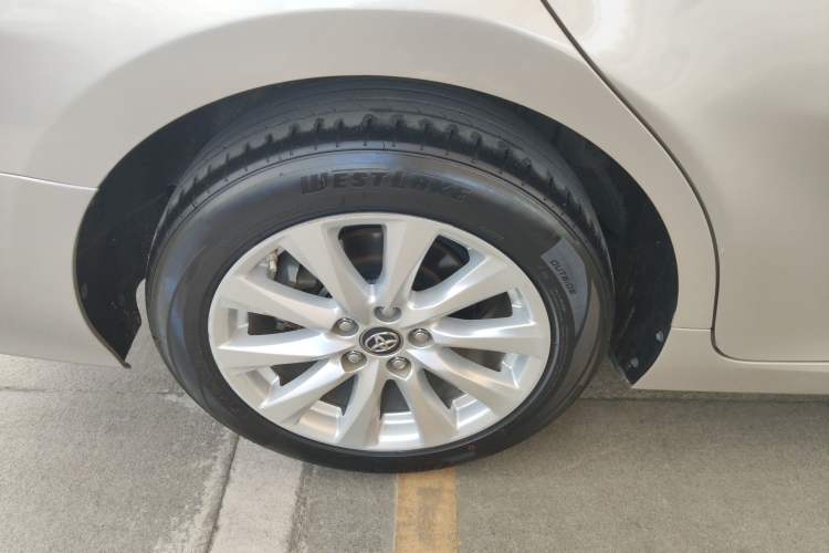 Used Toyota Camry 2021 2.0G Luxury Edition Exterior 8