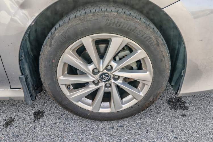 Used Toyota Camry 2021 2.0G Luxury Edition Exterior 9