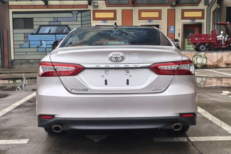 Used Toyota Camry 2021 2.5G Luxury Edition Exterior 9