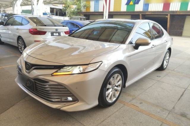 Used Toyota Camry 2021 2.0G Luxury Edition
